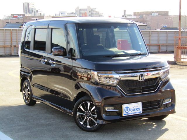 ホンダ N-BOXカスタム